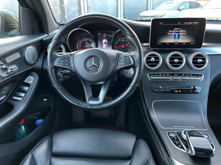 Mercedes GLC foto 9