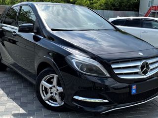 Mercedes B Class foto 1