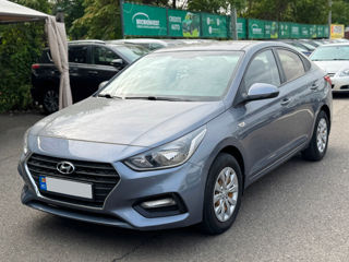 Hyundai Accent foto 1