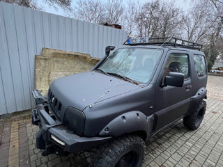 Suzuki Jimny foto 9