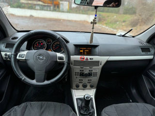 Opel Astra foto 8