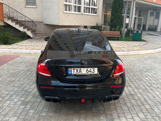 Mercedes E-Class foto 4