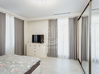 Apartament cu 3 camere, 270 m², Centru, Chișinău foto 10