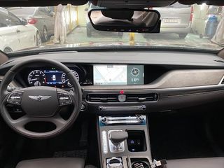 Hyundai Genesis foto 7