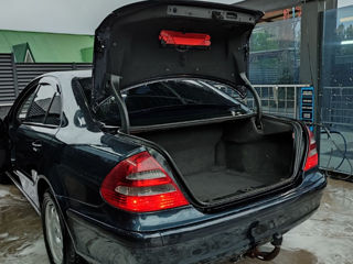 Mercedes E-Class foto 3