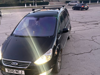 Ford Galaxy foto 3