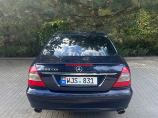 Mercedes E-Class foto 5