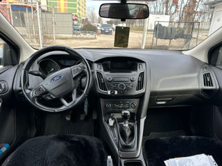 Ford Focus foto 6