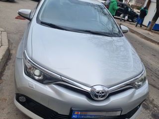 Toyota Auris foto 6