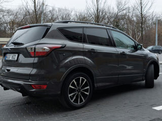 Ford Kuga foto 3