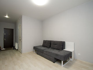Proprietar! Apartament cu 1 cameră+living+garderobă-50m. foto 2