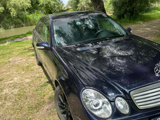 Mercedes E-Class foto 5