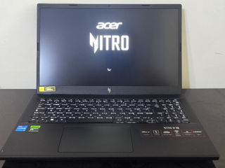 Acer Nitro V i5-13420H/ RTX 4050/16/512SSD