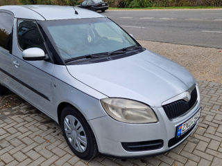 Skoda Roomster foto 2