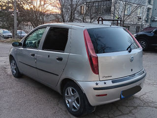 Volkswagen Polo foto 4