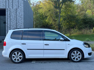 Volkswagen Touran foto 5