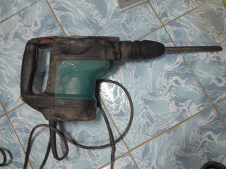 "Продам перфоратор Makita HR4501C foto 5