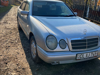 Mercedes E-Class