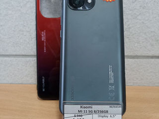 Xiaomi Mi11 5G 8/256Gb,pret 4400 lei