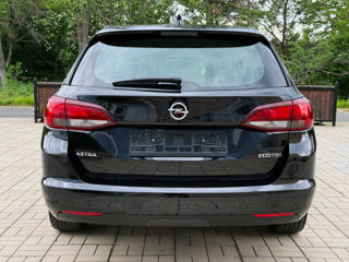 Opel Astra foto 8