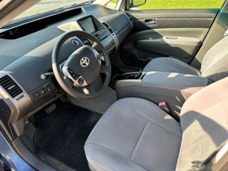 Toyota Prius foto 8