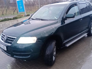 Volkswagen Touareg foto 9