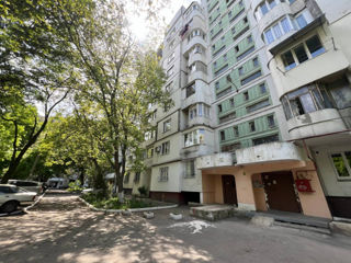 Apartament cu 1 cameră, 38 m², Buiucani, Chișinău foto 1