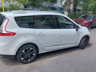 Renault Grand Scenic foto 6