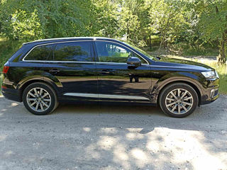 Audi Q7 e-tron foto 3