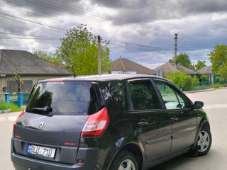 Renault Scenic foto 3