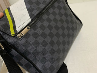 Продам мужскую сумку Louis Vuitton foto 5