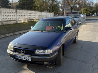 Opel Astra foto 4