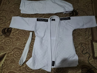 Vând kimono judo, practic nou