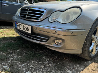 Vand set bumpere si praguri Mercedes W203 c - classe, facelift foto 4