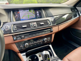 BMW 5 Series foto 16