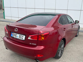 Lexus IS Series foto 7