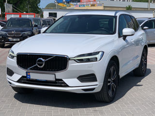 Volvo XC60 foto 1