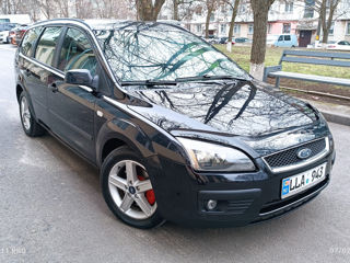 Ford Focus foto 2