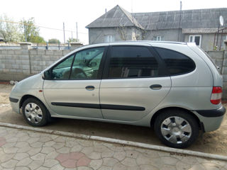 Renault Scenic foto 3