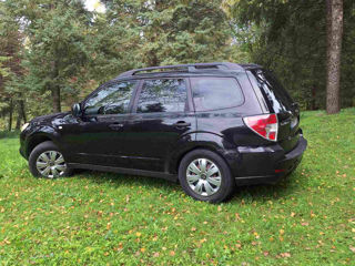 Subaru Forester foto 2