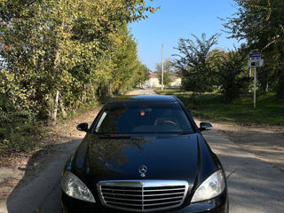 Mercedes S-Class foto 2