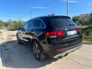 Mercedes GLC foto 2