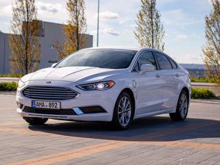 Ford Fusion foto 1