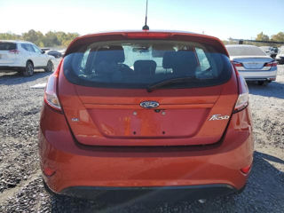 Ford Fiesta foto 5