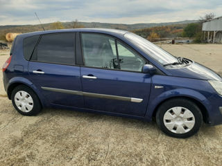 Renault Scenic foto 9