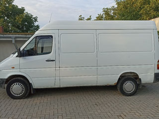 Mercedes Sprinter foto 1