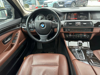 BMW 5 Series foto 11