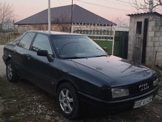 Audi 80