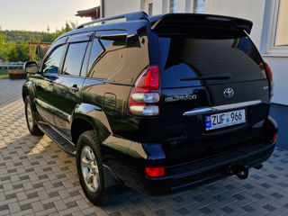 Toyota Land Cruiser Prado foto 5