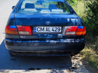 Toyota Carina foto 6